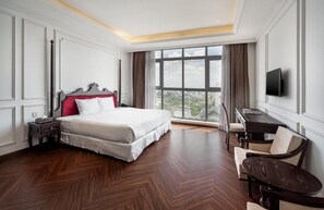 Desk - Feliz Executive Stay - Thu Dau Mot (Thanh pho Ho Chi Minh)