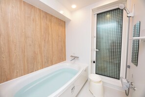 Standard Twin Room | Bathroom - YASAKA HOTEL (Kagoshima)