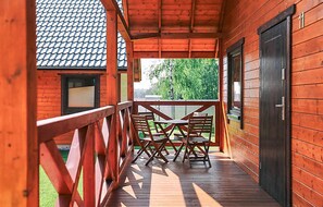 Outdoor dining - Nice home in Rozewie with sauna (Rozewie)