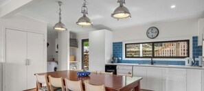 Dining - Ryans Rising Sandy Point (Sandy Point)
