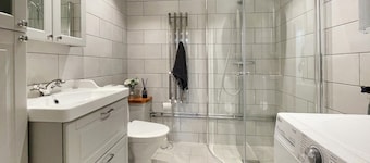 2 bedroom gorgeous home in Àngelholm
