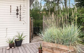Terrace/patio - Cozy home in åsa with sauna (Åsa)