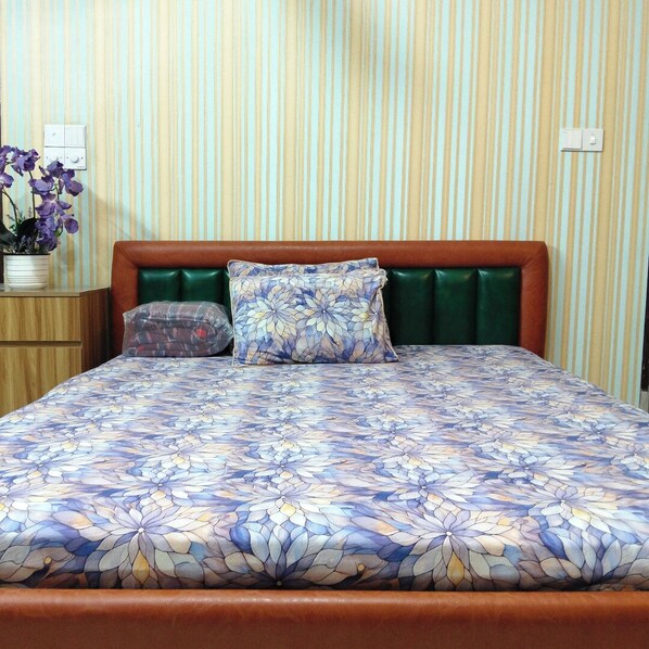 Deluxe Double Room, City View | Free WiFi