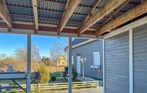 Terrace/patio - 3 bedroom beautiful home in Klintehamn (Klintehamn)