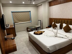 Chambre Double Deluxe, vue ville | Wi-Fi gratuit
