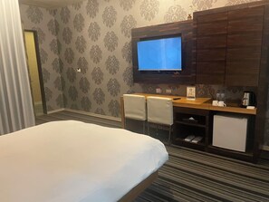 Quadruple Room, City View
