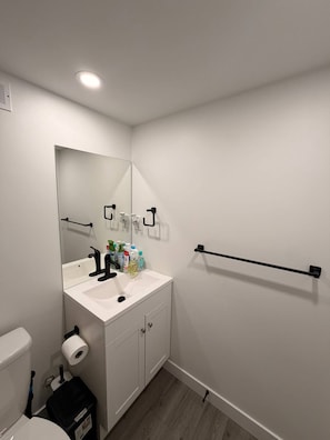 Zimmer, 1 Schlafzimmer, Raucher | Badezimmer