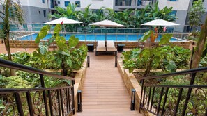 Deluxe-Apartment | Pool