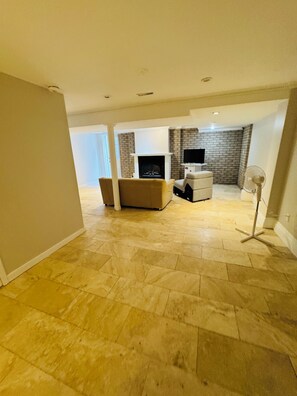 House, 4 Bedrooms, Accessible, Smoking | Living area - 3 Bdrms - Near Airport, sq 1 (Mississauga)