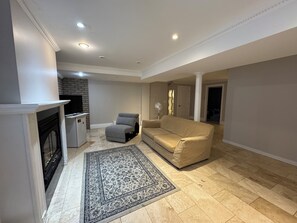 House, 4 Bedrooms, Accessible, Smoking | Living room - 3 Bdrms - Near Airport, sq 1 (Mississauga)