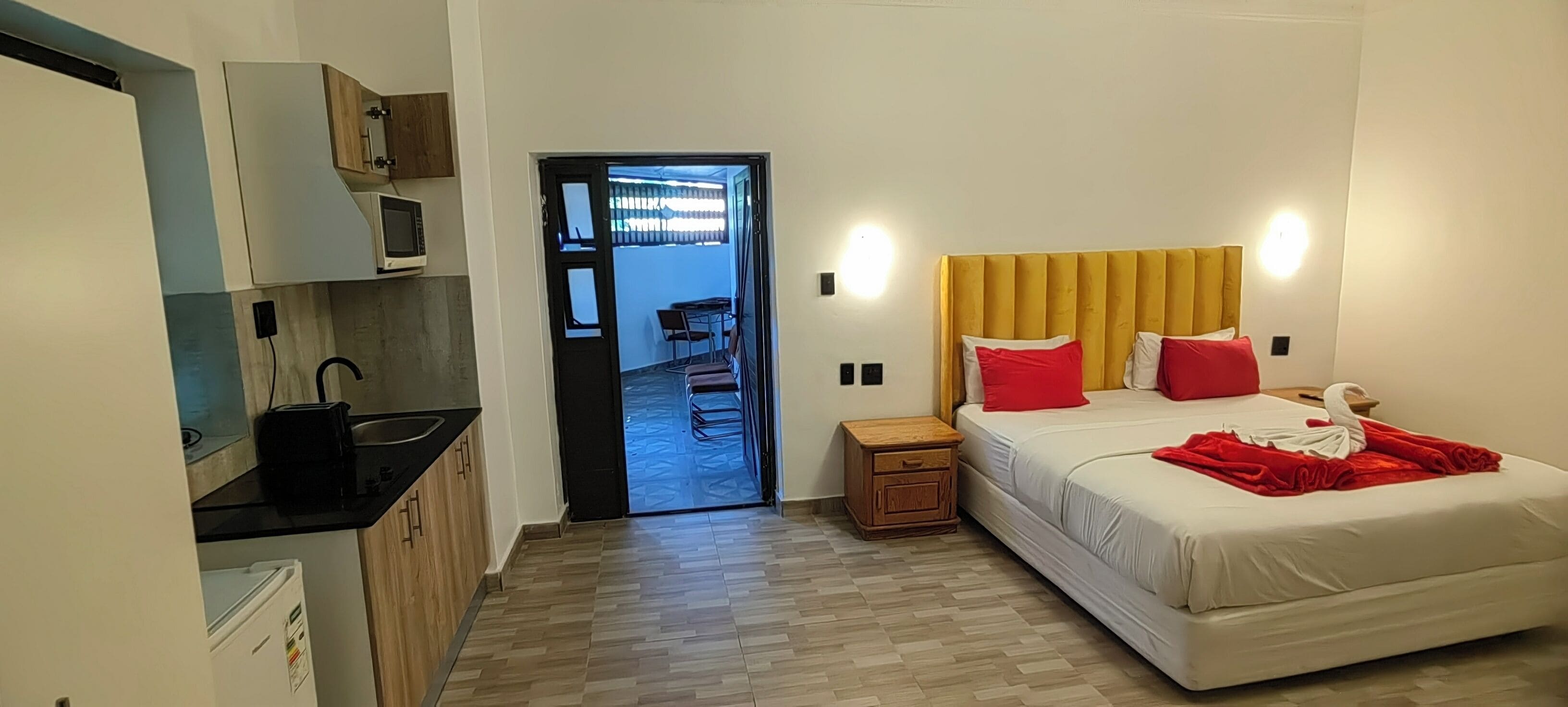 Luxury Apartment, Garden View | Desk, laptop workspace, free WiFi