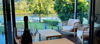 Luxury Riverfront Retreat with Private Boat Ramp - Sleeps 10