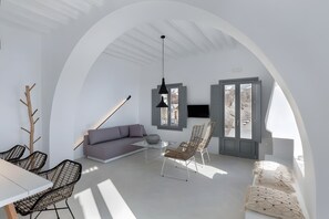 TV - Dream Baby with Private Pool (Mykonos)