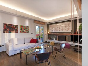 Smart TV, fireplace - AthensView Bird’s Eye Penthouse with Acropolis view (Athina)