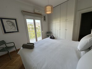 Schreibtisch, Bügeleisen/Bügelbrett, WLAN, Bettwäsche
