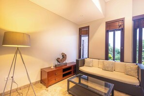 Habitación, para no fumadores, cocina | Área de sala de estar