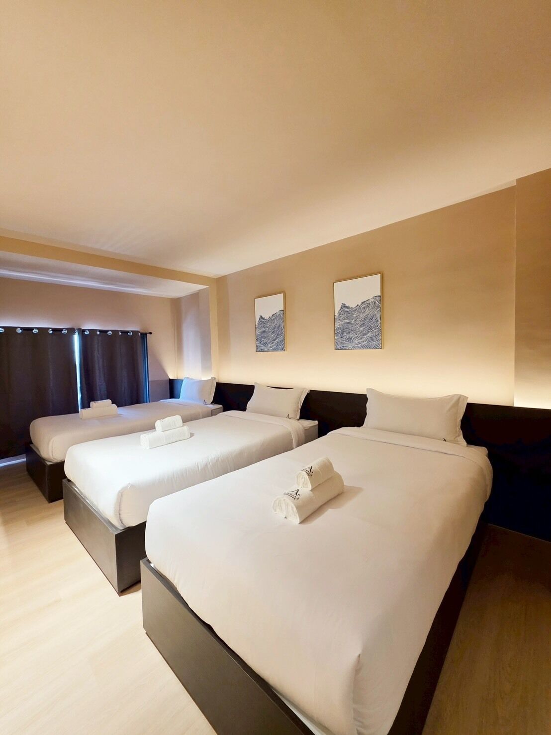 Deluxe Triple Room | Free WiFi