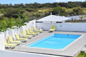 Pool - Villa Mont Choisy in a luxurious surroundings - Brighthelm Villas. (Grand Baie)