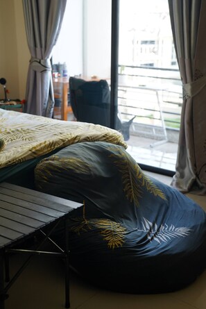 1 habitación, acceso a internet y ropa de cama 