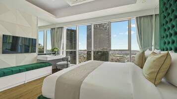 Apartment, 3 Bedrooms, City View | Desk, laptop workspace, iron/ironing board, free WiFi