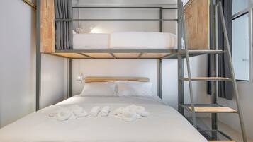Standard Triple Room | Blackout drapes, WiFi (free), bed sheets