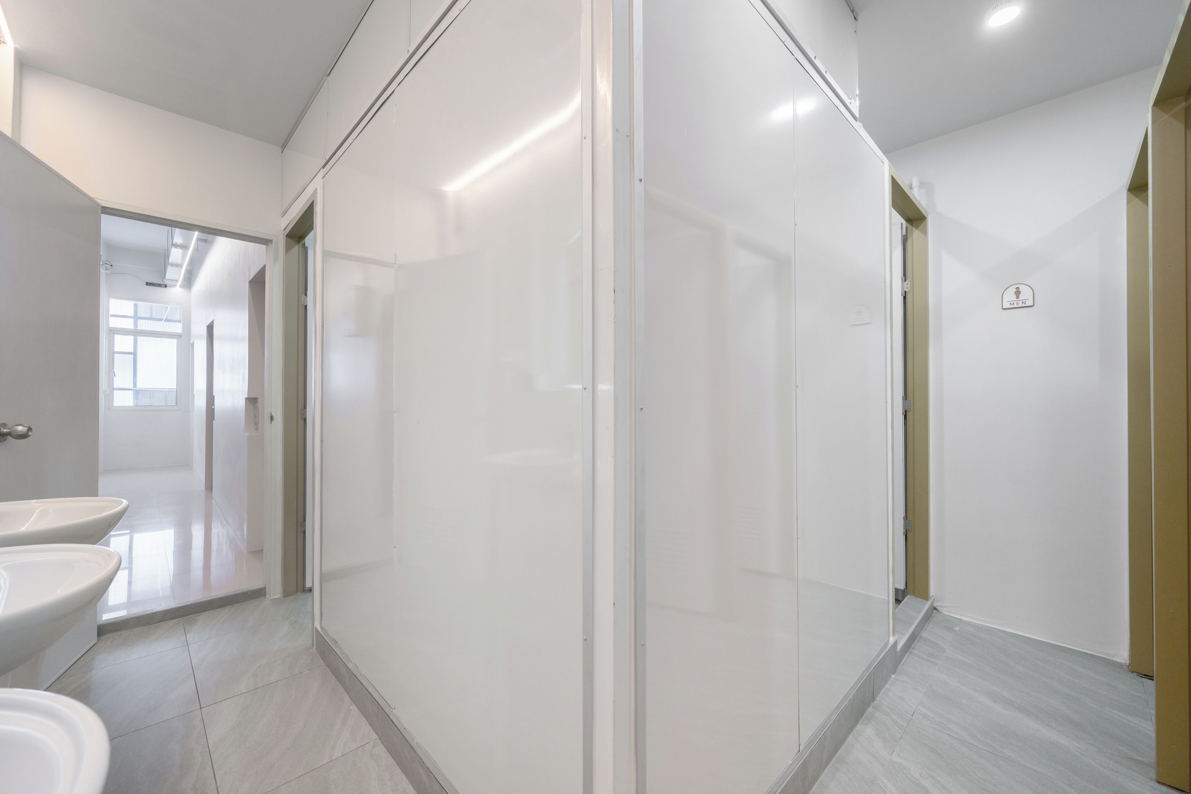 Single Bunk Bed with Shared Bathroom | Shared bathroom