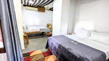 1 chambre, fer et planche Ă repasser, accĂšs Internet, draps fournis