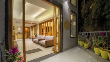 In-room dining