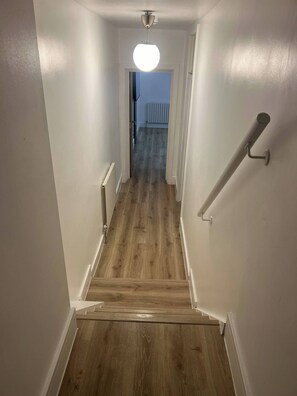 Interior - cosy 1bed perfect for family and contractors (Woolwich, London)