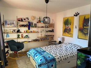 Internet, bed sheets - Small Swedish home in Enköping (Bergvreten-Fanna-Korsängen)
