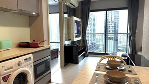 Interior - Luxurious 1-Bedroom Apartment Near BTS Thonglor, Bangkok (Khet Khlong Toei)