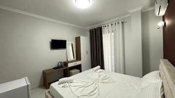 Deluxe Double or Twin Room | Free WiFi