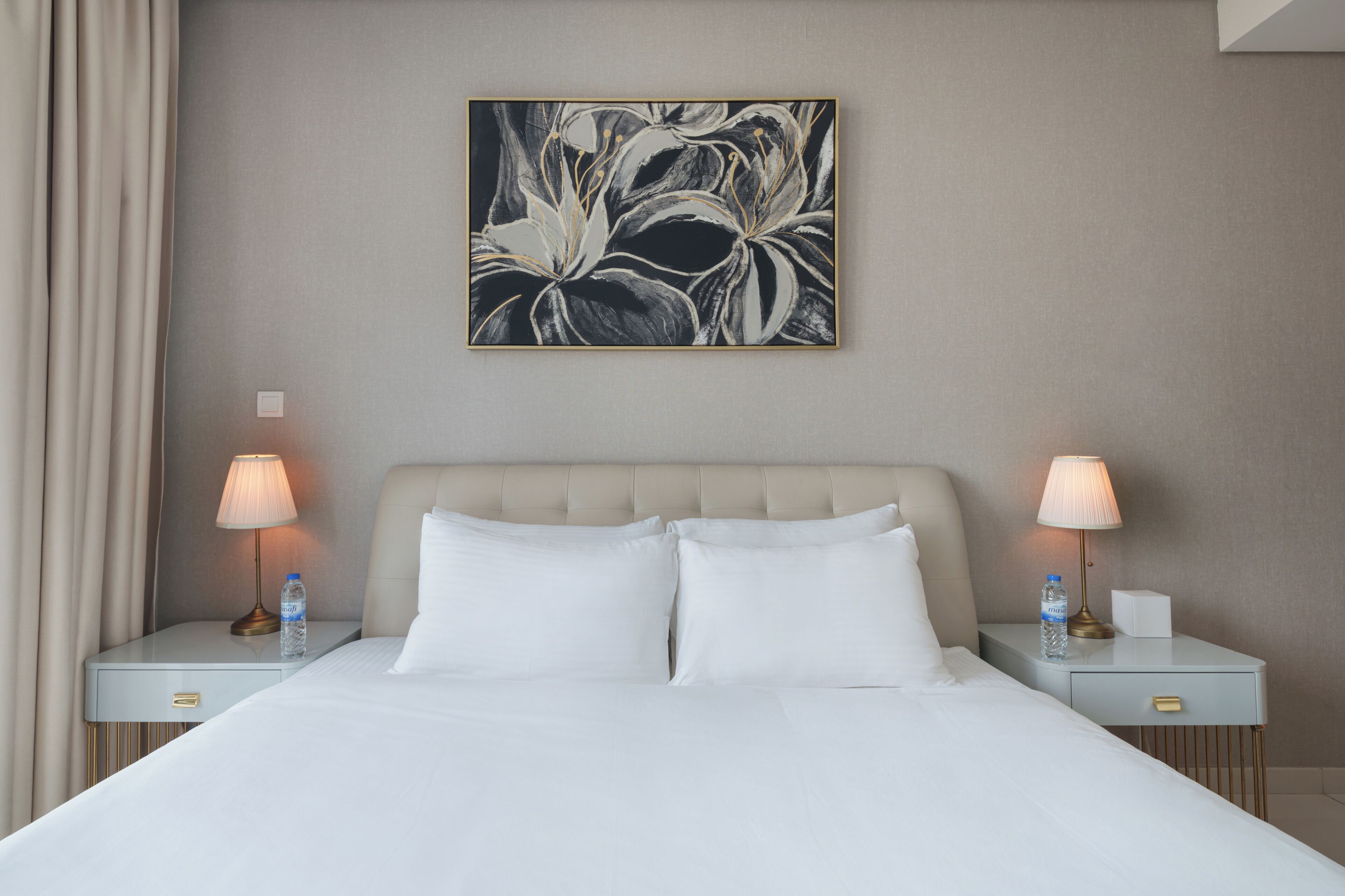 Apartment, Balkon, Stadtblick | Bügeleisen/Bügelbrett, kostenloses WLAN