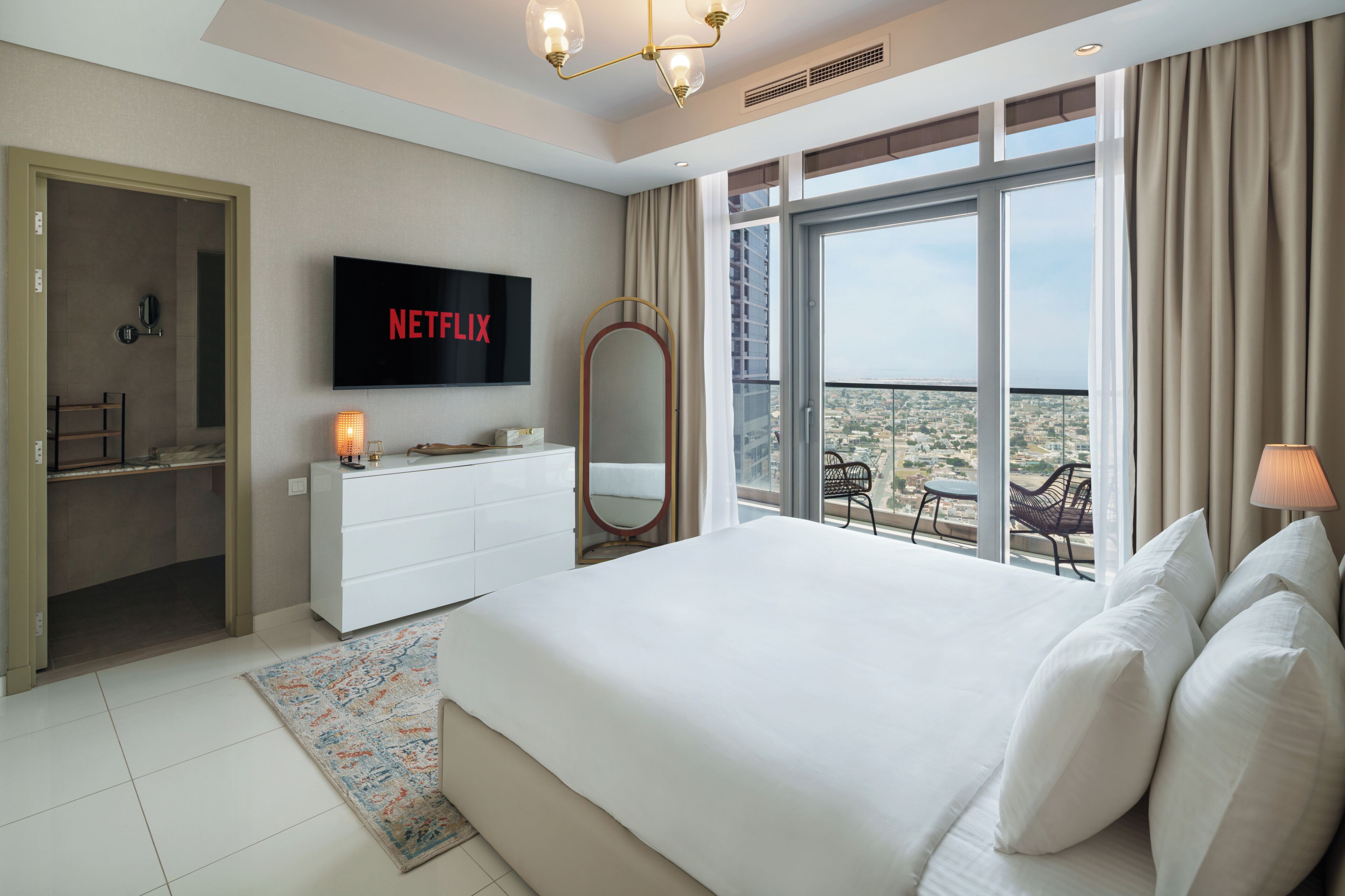 Apartment, Balcony, City View | Iron/ironing board, free WiFi