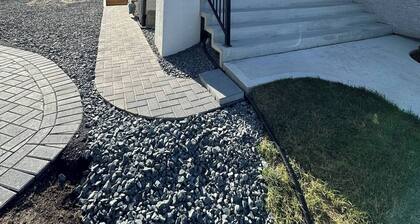 Cozy 3BR Suite at Winnipeg South