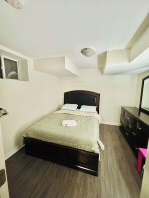 2 bedrooms, Internet, bed sheets, wheelchair access - Spacious, Private & Independent Stay in Milton (Milton)