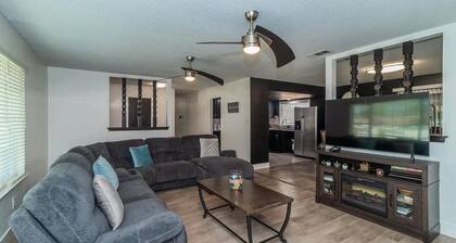 Perfect 5-bedroom house in awesome Madera for your getaway