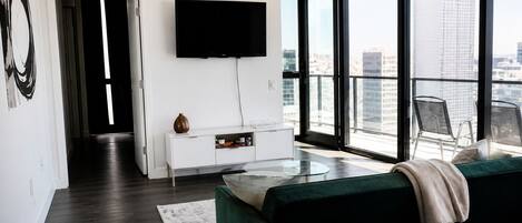 TV, books