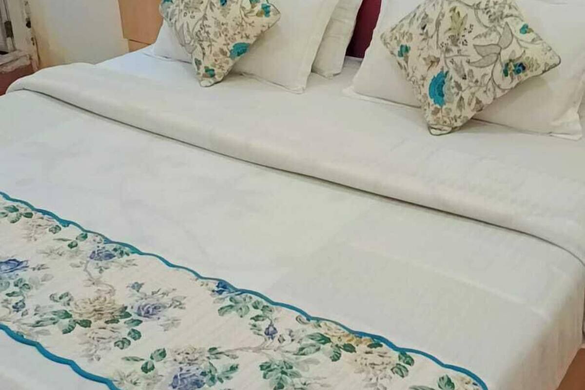 Deluxe Double Room | Free WiFi