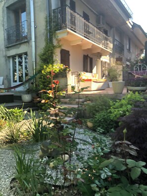 Enceinte de l’hébergement