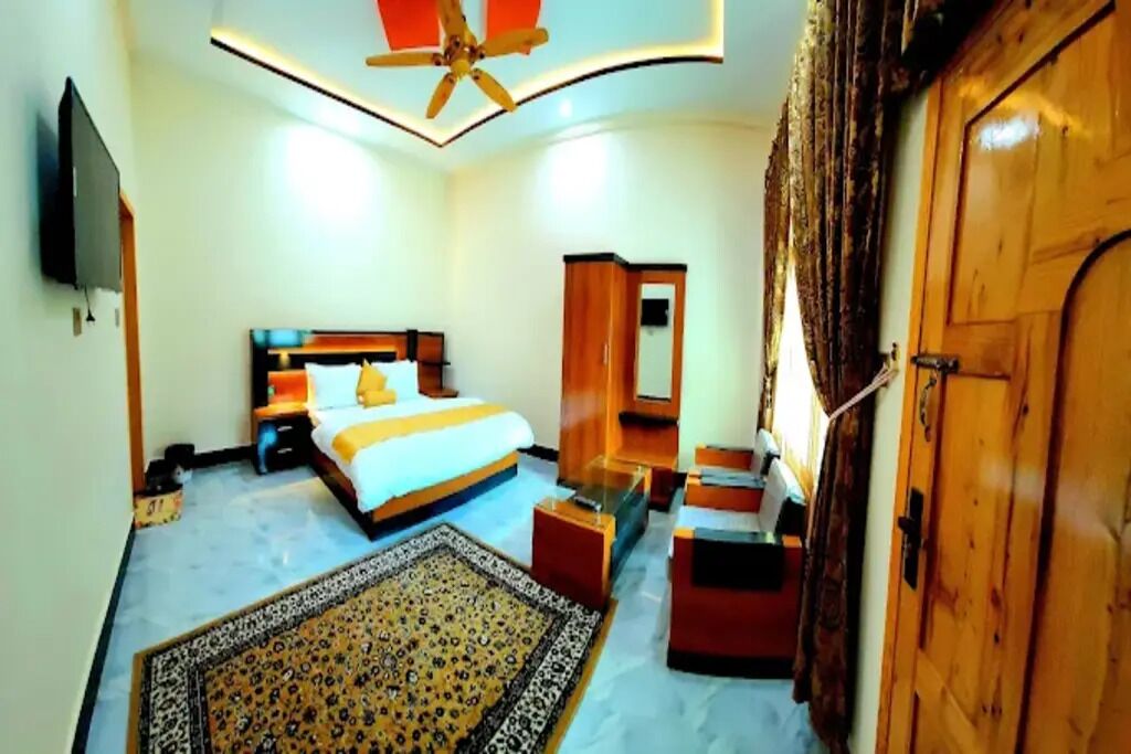 Deluxe Room | Free WiFi