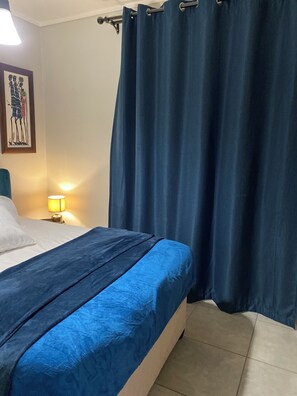 1 bedroom, desk, iron/ironing board, free WiFi - Mawuya-Tigashire Munyaka Executive Apartments (Midrand)