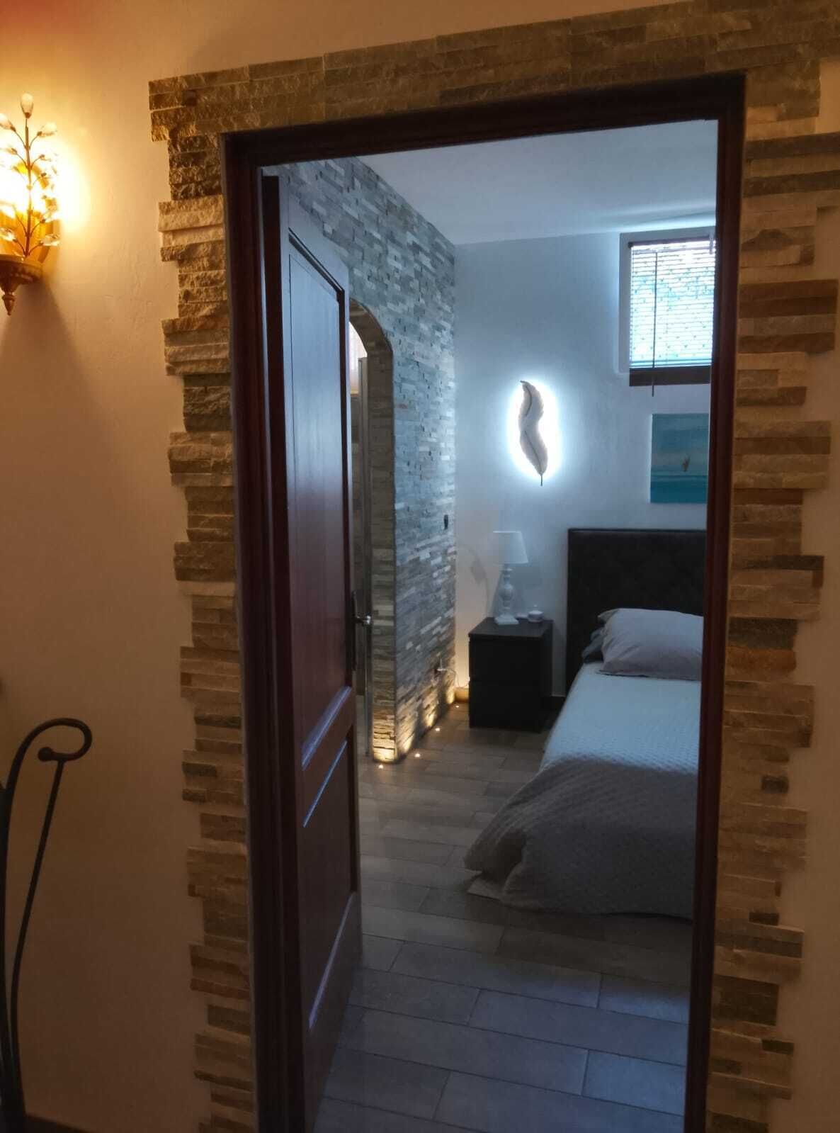 1 slaapkamer, een bureau, gratis wifi, beddengoed
