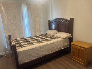 1 habitación, internet y ropa de cama