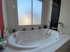 Gemeinsamer Schlafsaal, 1 Schlafzimmer | Badezimmer
