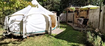 Luxury Hillside Glamping with Outdoor Kitchen near Waiheke Island, New Zealand