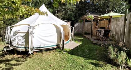 Luxury Hillside Glamping with Outdoor Kitchen near Waiheke Island, New Zealand