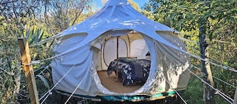 Secluded Island Glamping Retreat with Outdoor Kitchen and Private Bathroom near Oneroa, Waiheke Island