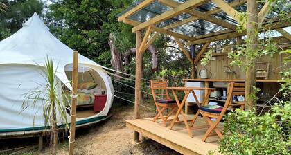 Secluded Glamping Retreat with Private Wine Barrel Bathroom near Oneroa, Waiheke Island