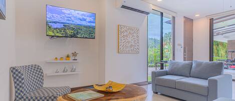 Smart TV